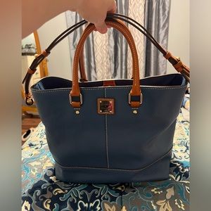 Dooney & Burke Chelsea Shopper